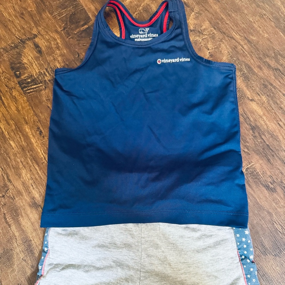 Vinyard Vines 2T Set